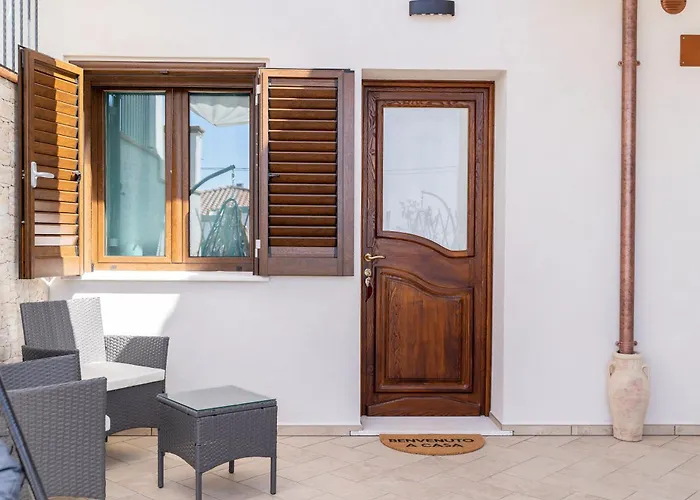 Гостевой дом Apposentos In Via Baus 3*